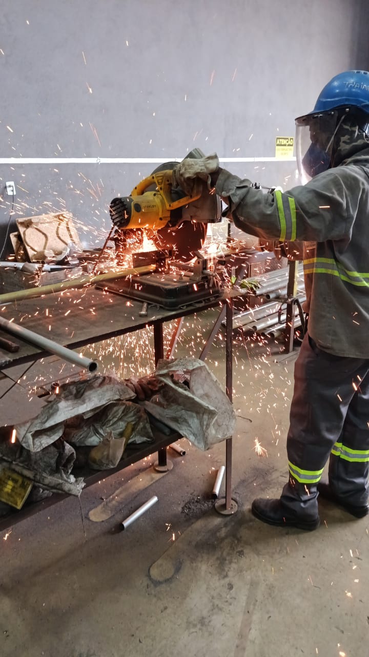 Inspeção e controle de qualidade em caldeiraria pesada — rastreabilidade de materiais e conformidade normativa